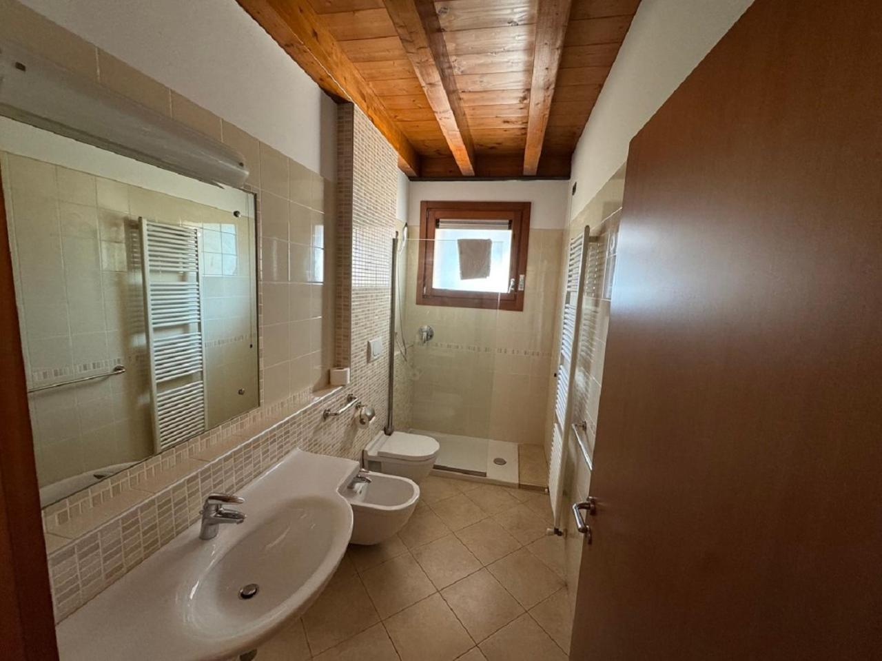 Kairos Garda Hotel Castelnuovo del Garda Exterior foto