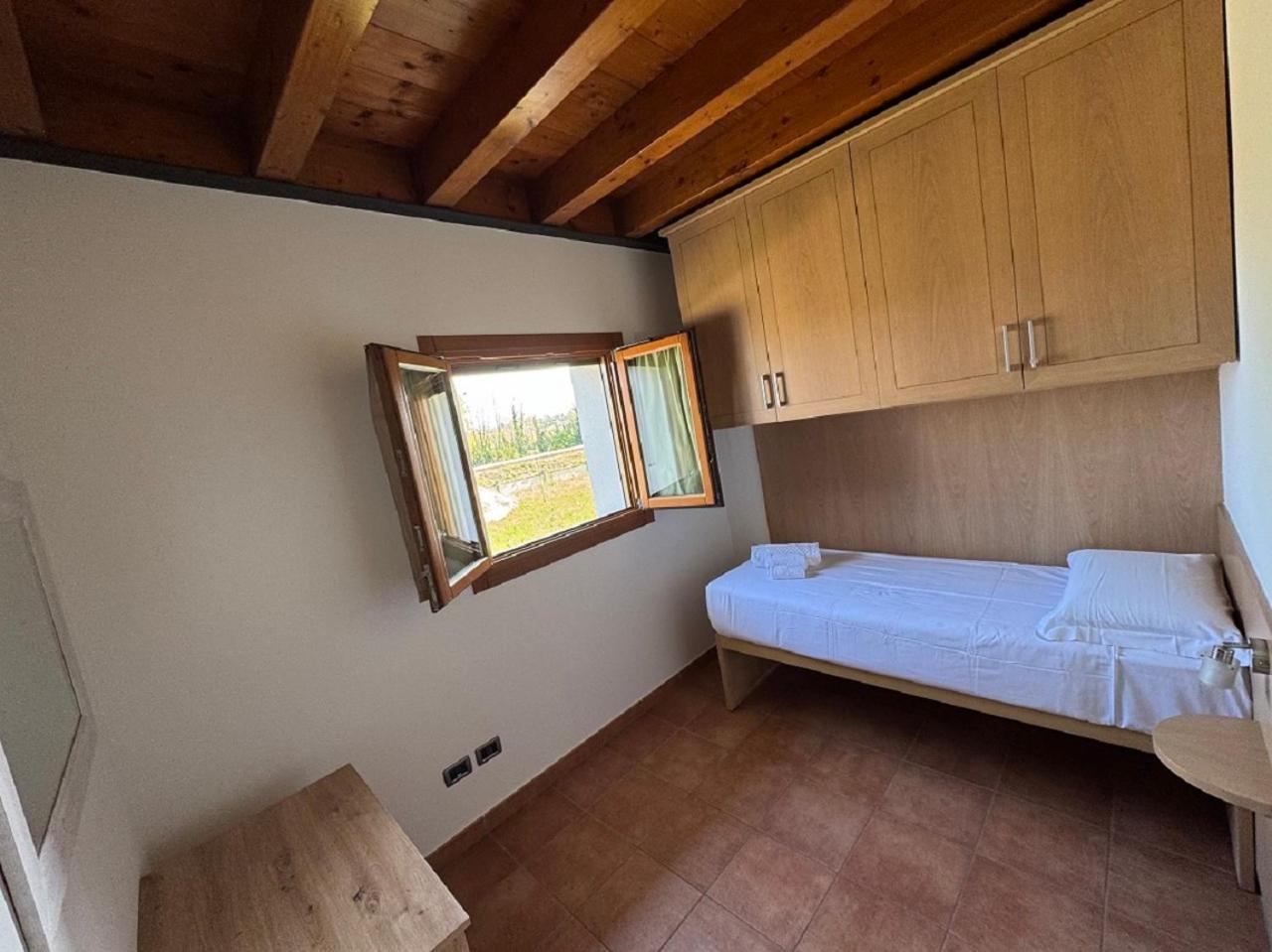 Kairos Garda Hotel Castelnuovo del Garda Exterior foto
